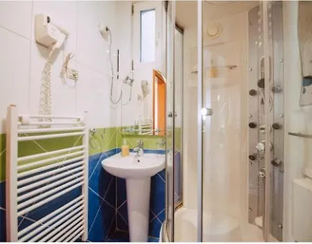 Pensionat Car Royal And