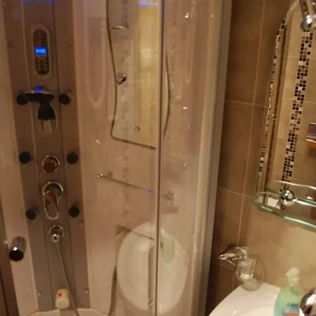 Pensionat Car Royal And 4*