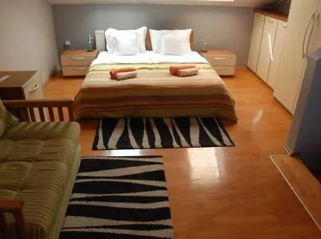 Car Royal And Pensiune