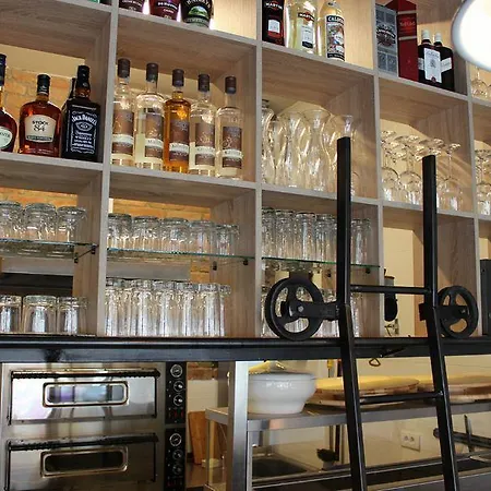 Car Royal And Pensiune 4*